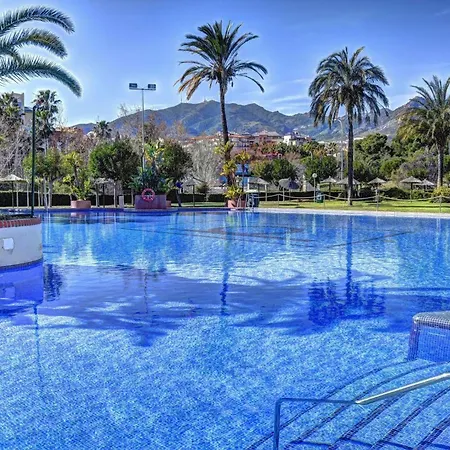 Apartamento Deluxe In Benalbeach With Views Benalmádena